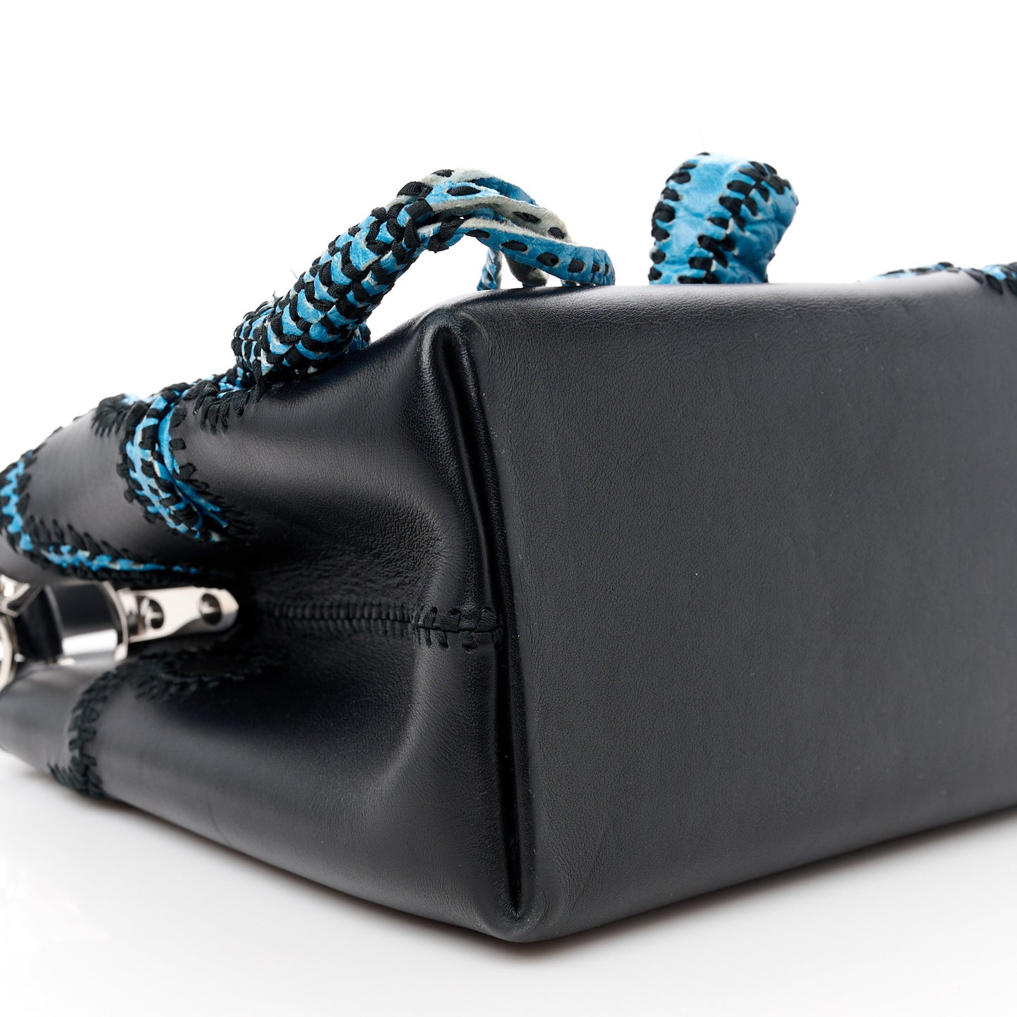 Calfskin Lambskin Artycapucines Nicholas Hlobo PM Black