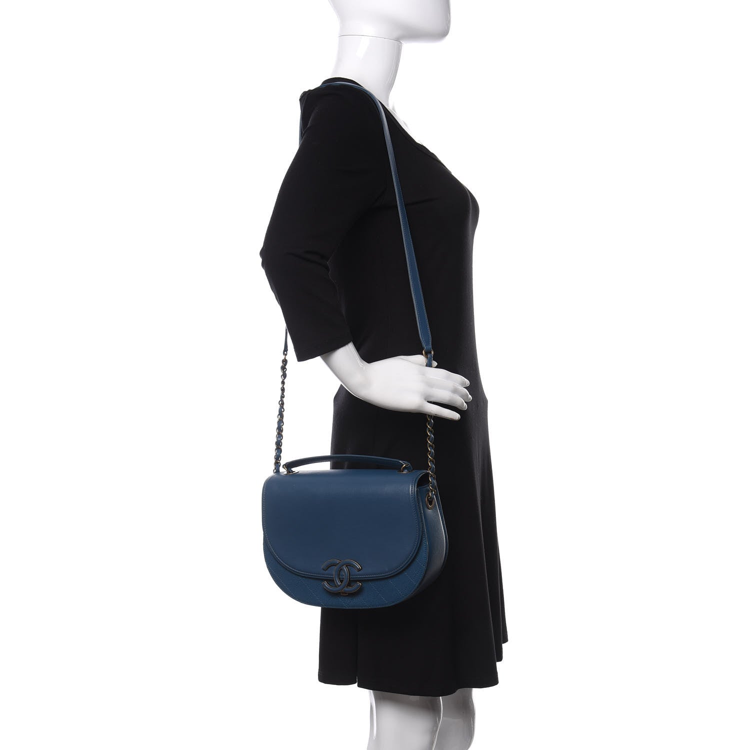 Chanel Shiny Calfskin Goatskin Quilted Medium Coco Curve Messenger Flap Navy 2 of 10