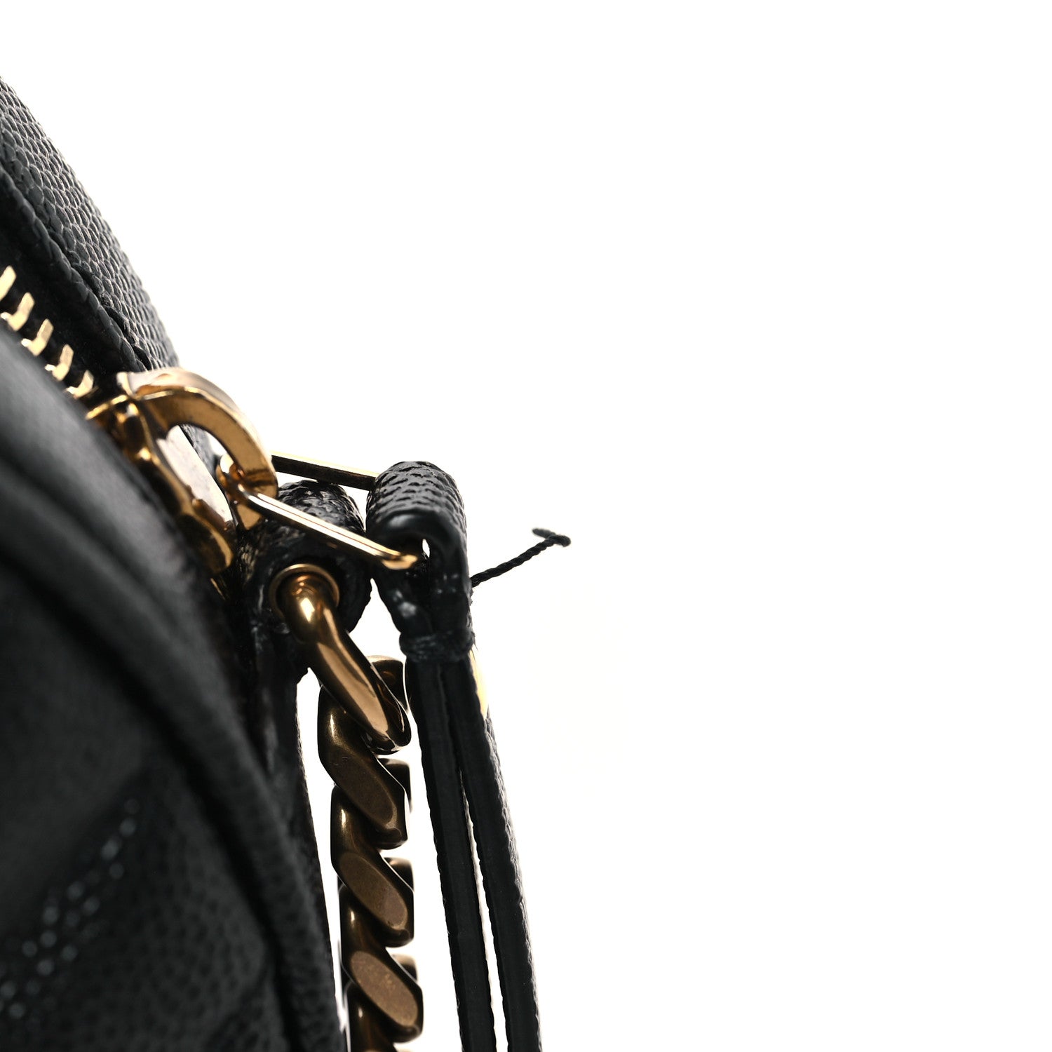 Saint Laurent Grain De Poudre Matelasse Chevron Quilted Round Vinyle Camera Bag Black 10 of 10