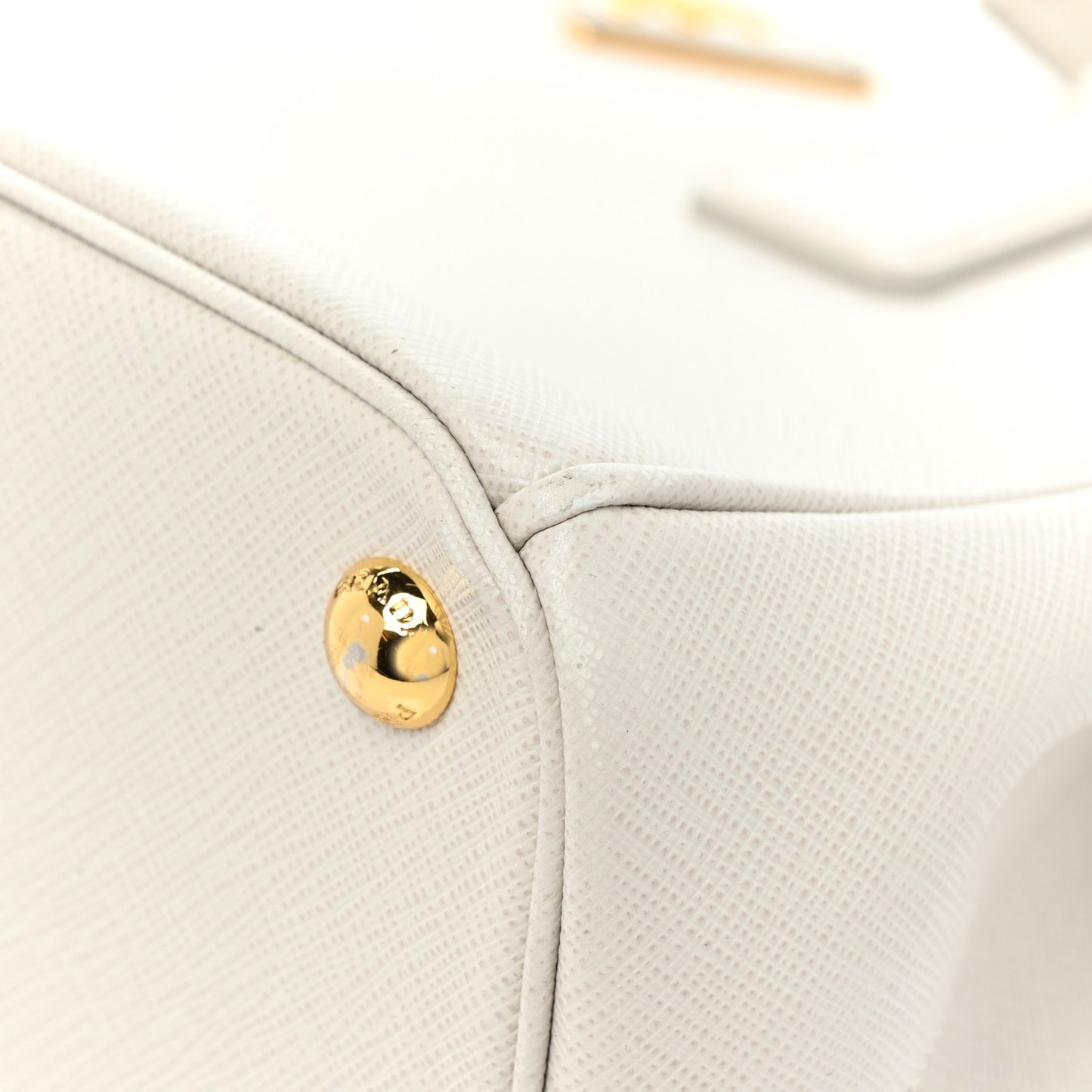 Saffiano Small Galleria Double Zip Tote Talco