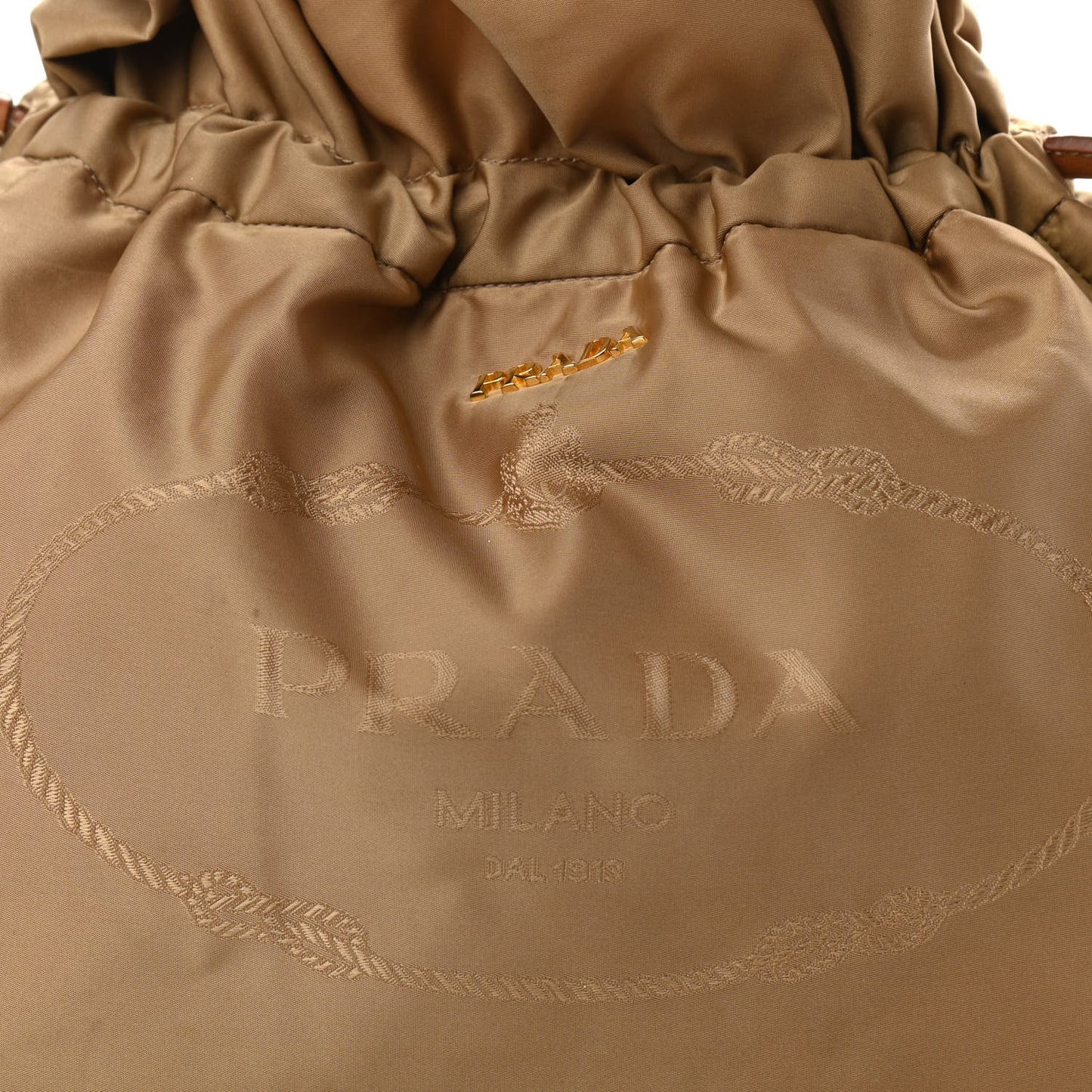 Tessuto Nylon Logo Drawstring Bucket Bag