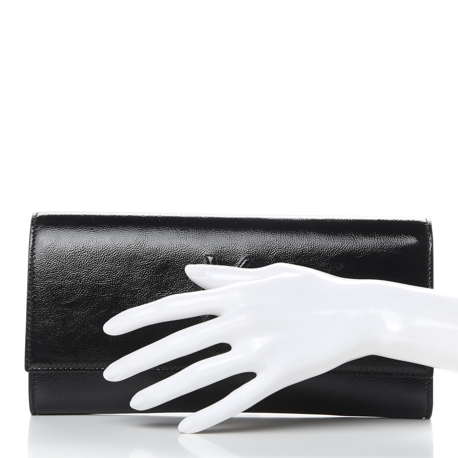 Saint Laurent Textured Patent Monogram Small Belle De Jour Clutch Black 2 of 8