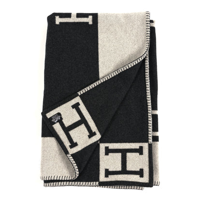 Hermes Wool Cashmere Avalon Blanket Ecru Gris Fonce 2 of 3
