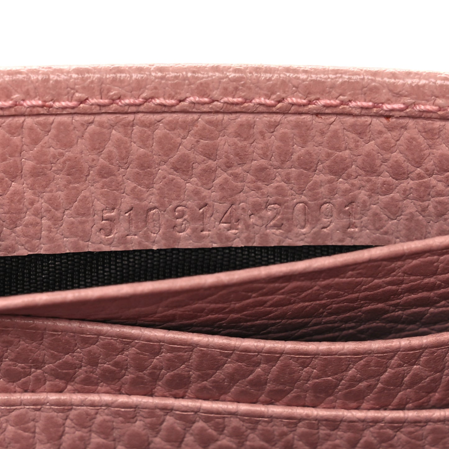 Dollar Calfskin Interlocking G Chain Wallet Soft Pink