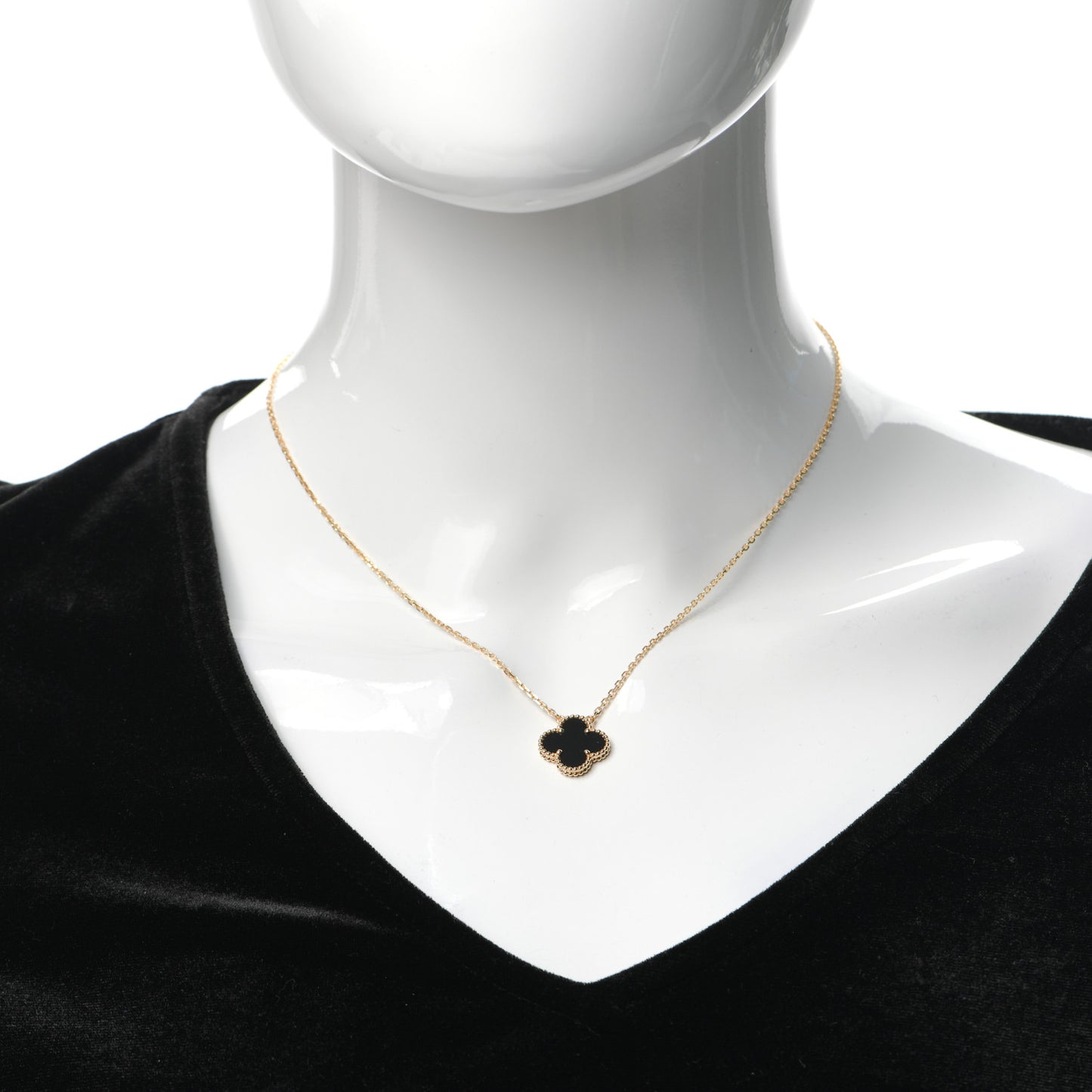 18K Yellow Gold Black Onyx Vintage Alhambra Pendant Necklace
