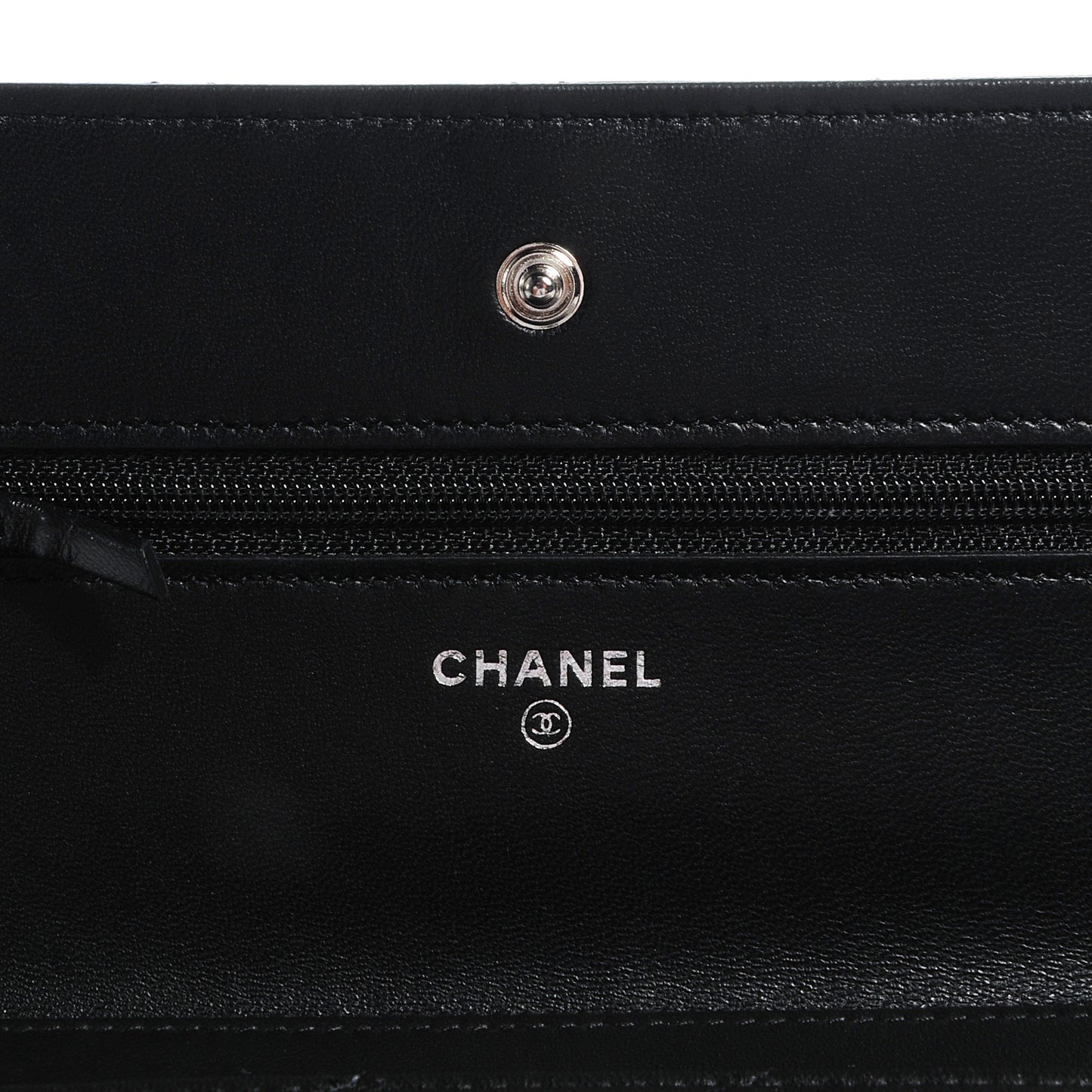 Lambskin Quilted Wallet on Chain WOC Black