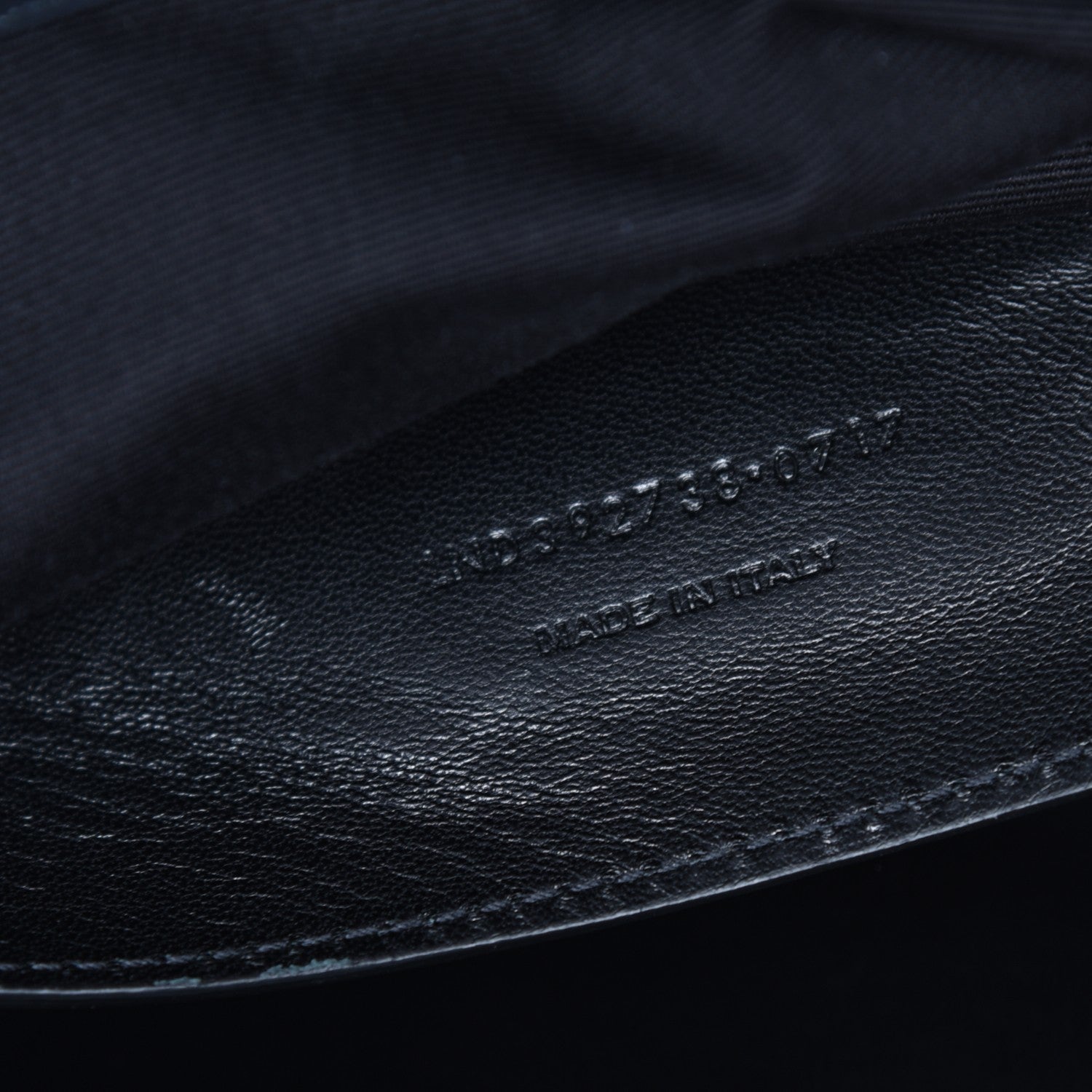 Saint Laurent Calfskin Suede Matelasse Chevron Monogram Large College Bag Graphite 7 of 7