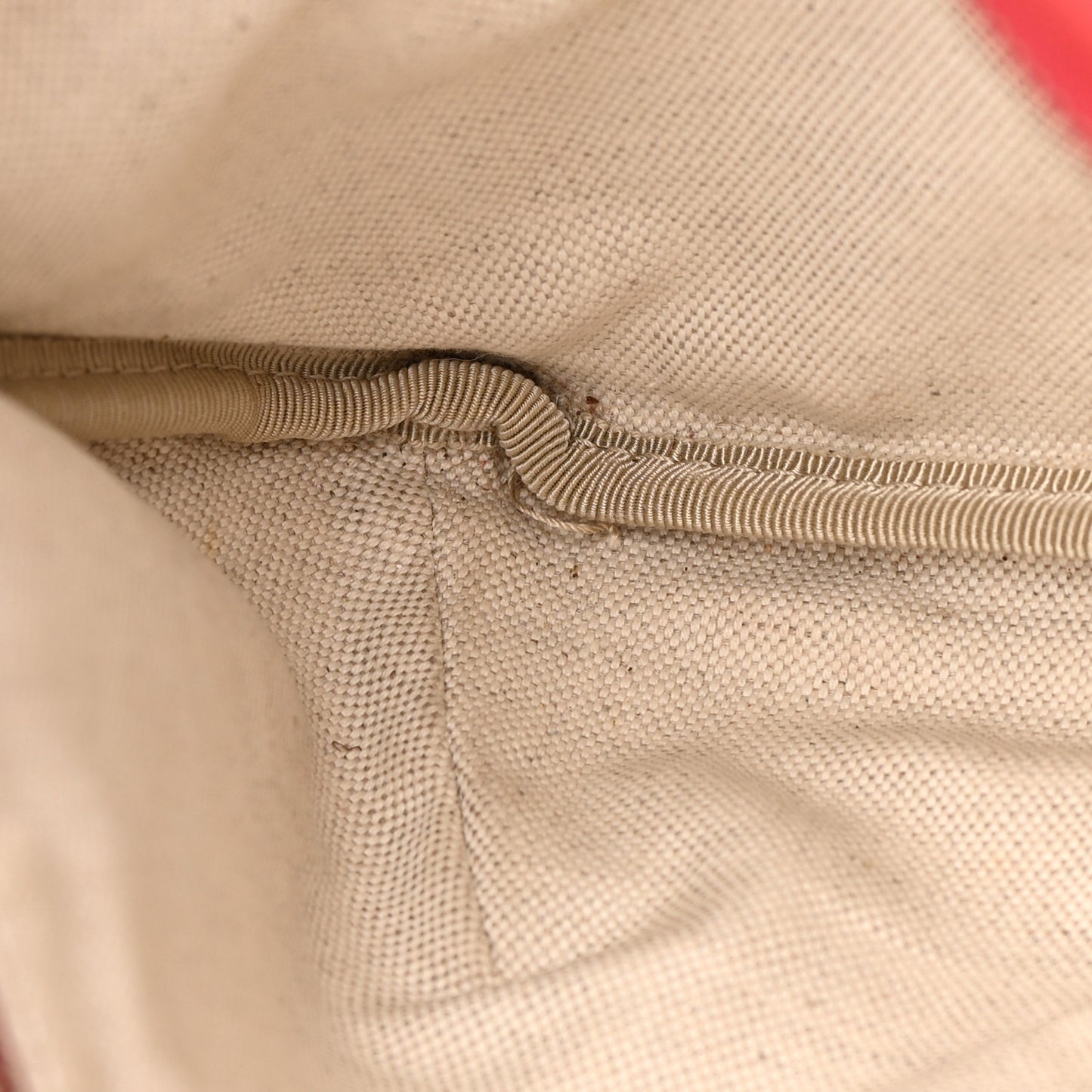 Grained Calfskin Logo Belt Bag Hibiscus Red