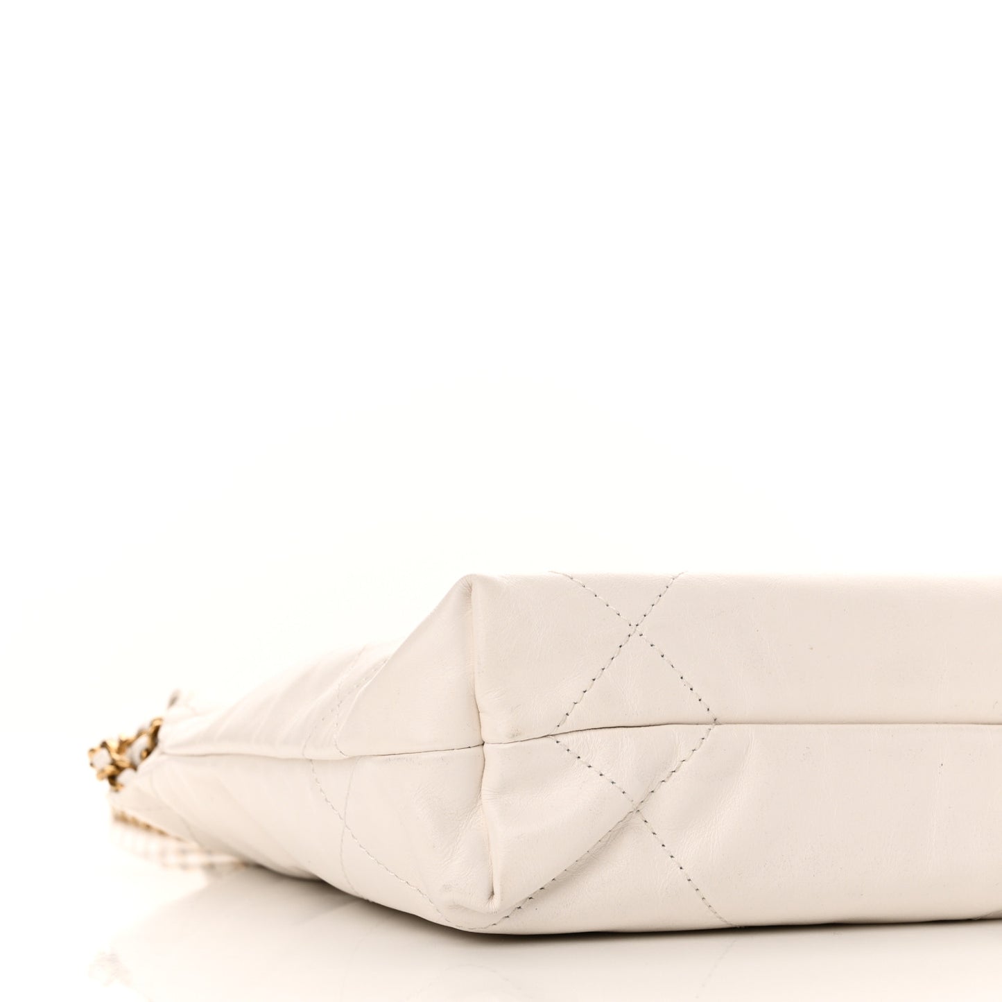 Shiny Calfskin Quilted Mini Chanel 22 White