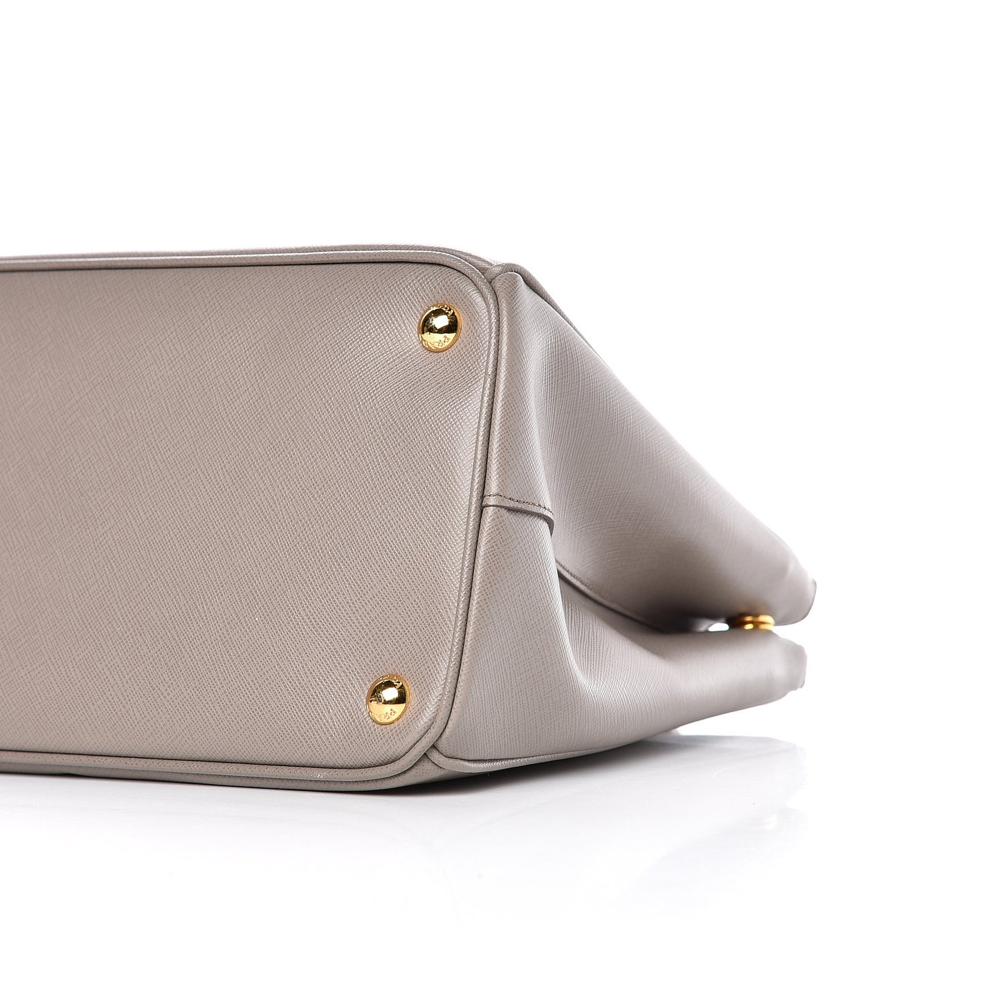Saffiano Medium Galleria Double Zip Tote Argilla