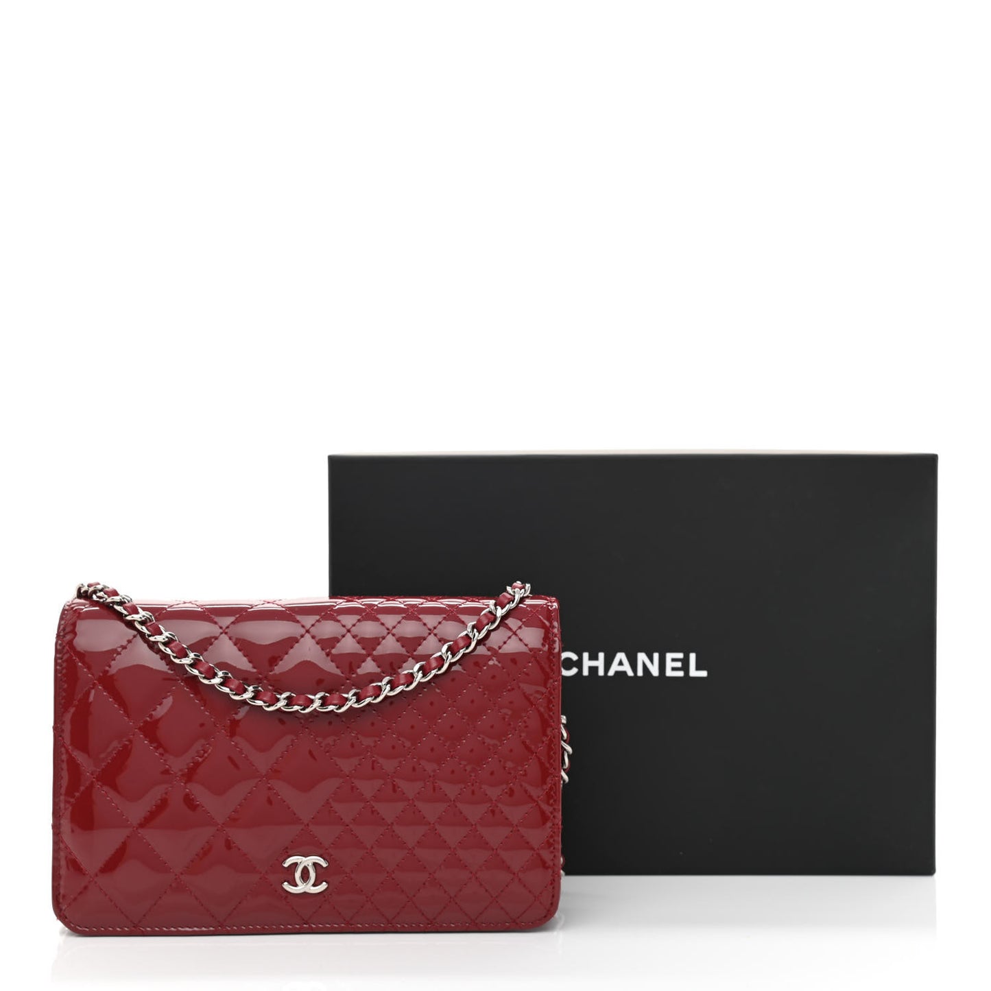 Patent Quilted Wallet On Chain WOC Burgundy