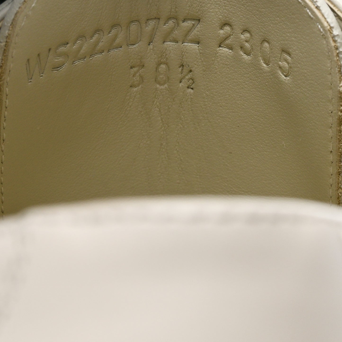 Glossed Calfskin First Derby 38.5 Beige Glaise