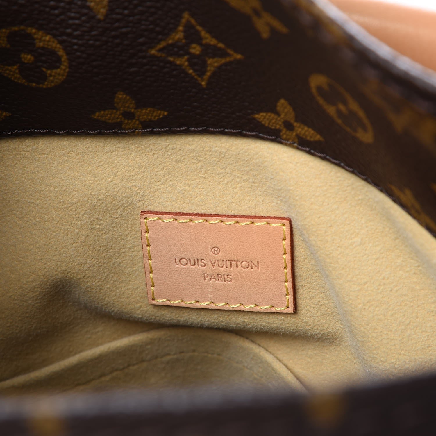 Louis Vuitton Monogram Artsy MM 6 of 8