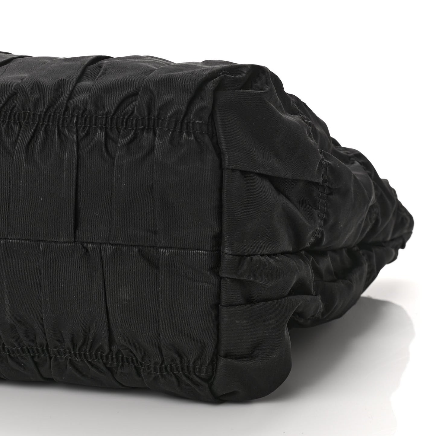 Tessuto Nylon Gaufre Tote Black