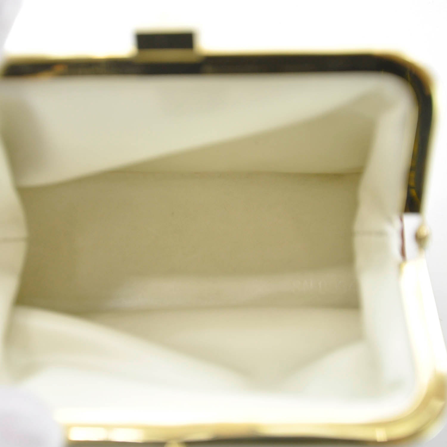 Louis Vuitton Suhali Porte-Monnaie Viennois White 7 of 7