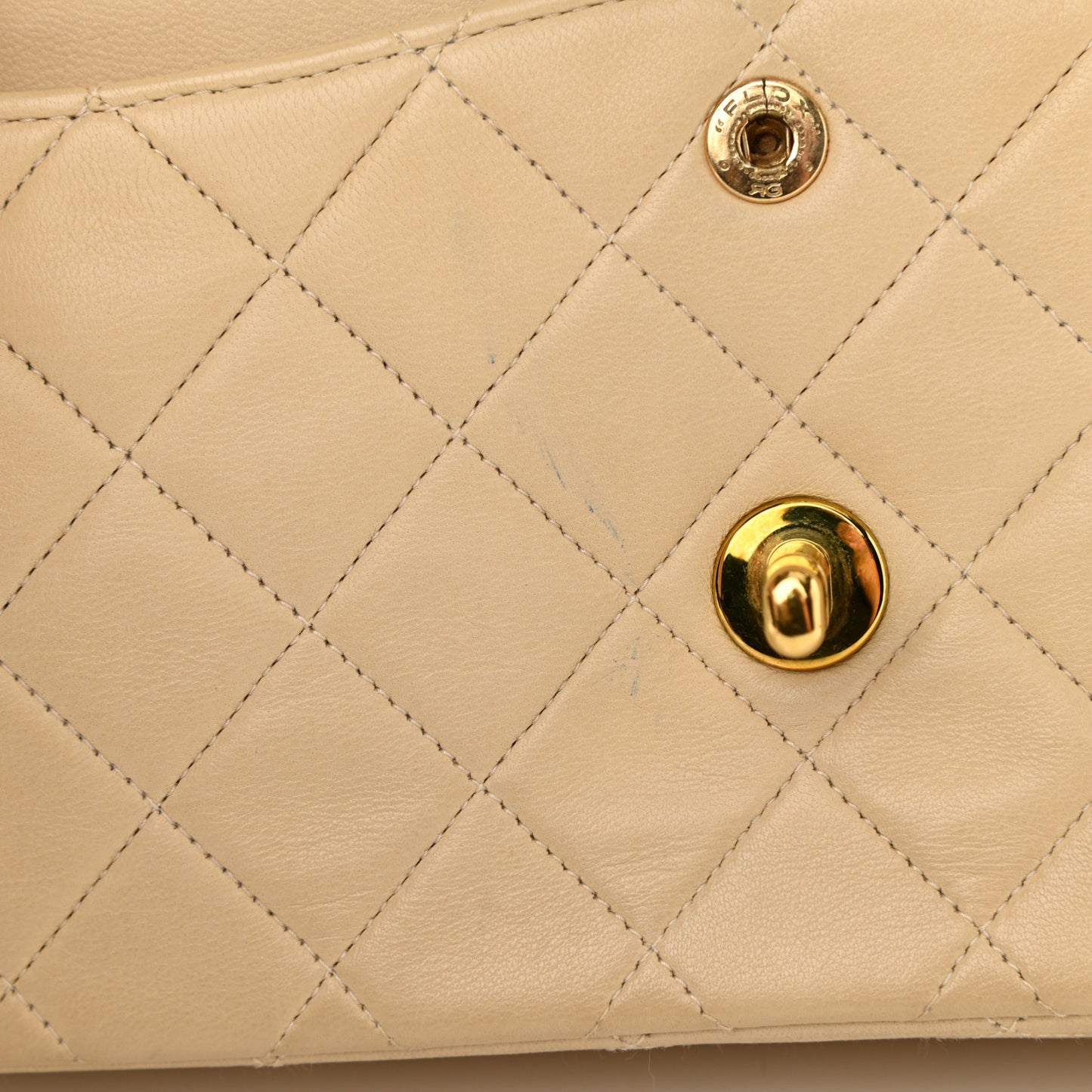 Lambskin Quilted Medium Double Flap Beige