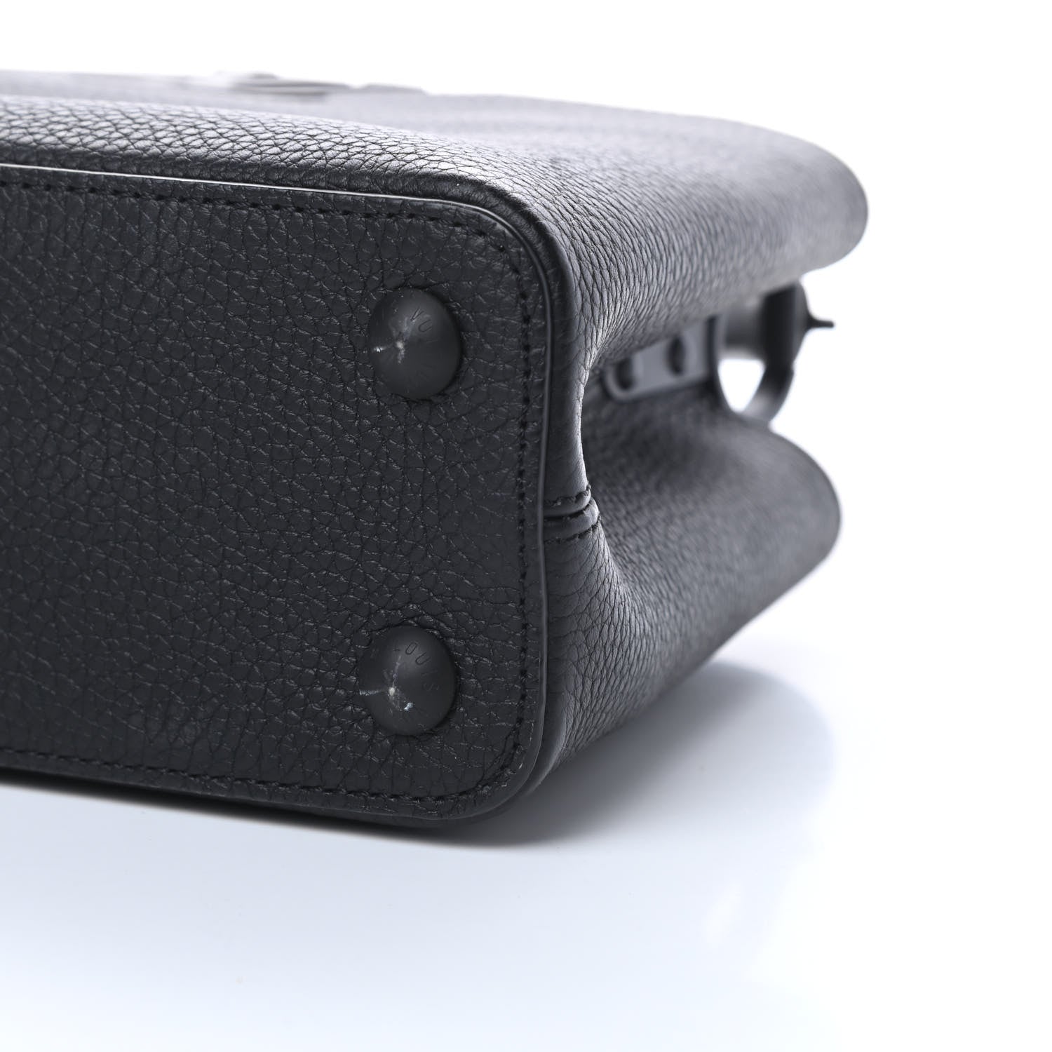 Louis Vuitton Taurillon Capucines BB Matte Black 10 of 14