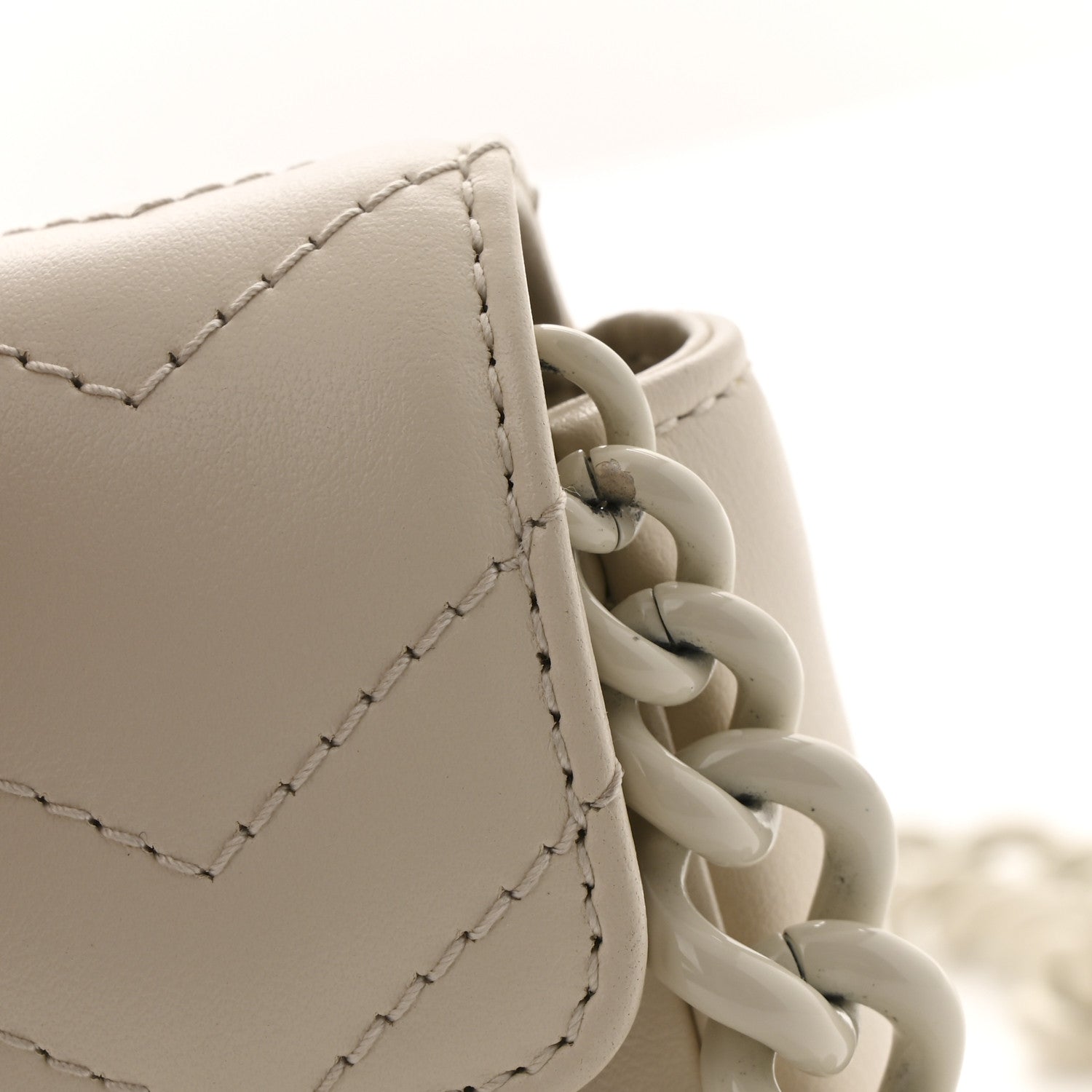Gucci Calfskin Matelasse Monochrome GG Marmont Chain Belt Bag Mystic White 11 of 12