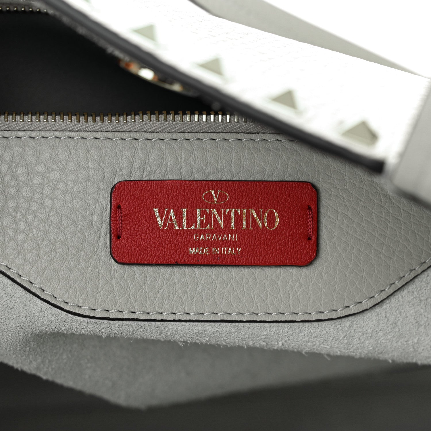 Valentino Garavani Grained Calfskin Rockstud Shoulder Tote Pastel Grey 6 of 9