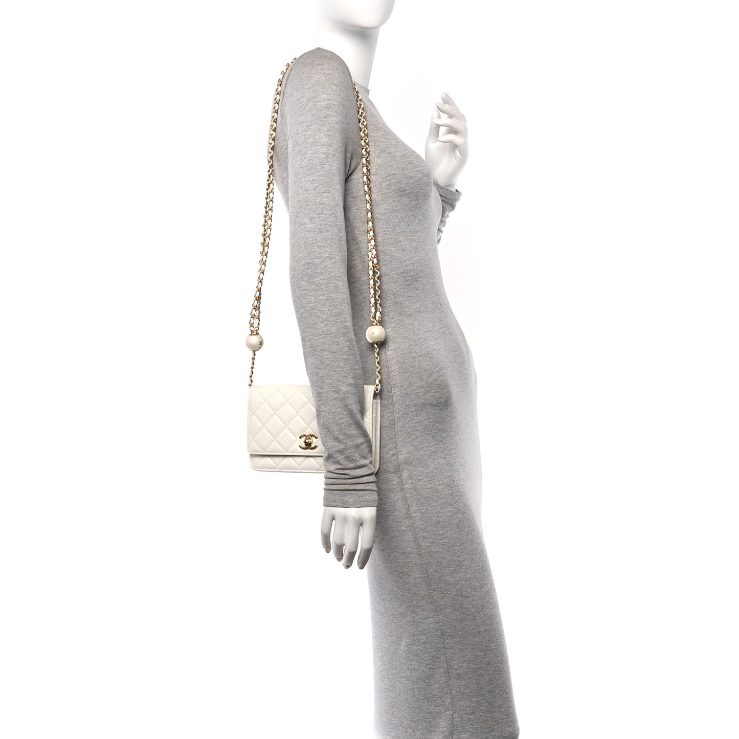 Lambskin Quilted Pearl Wallet On Chain WOC White