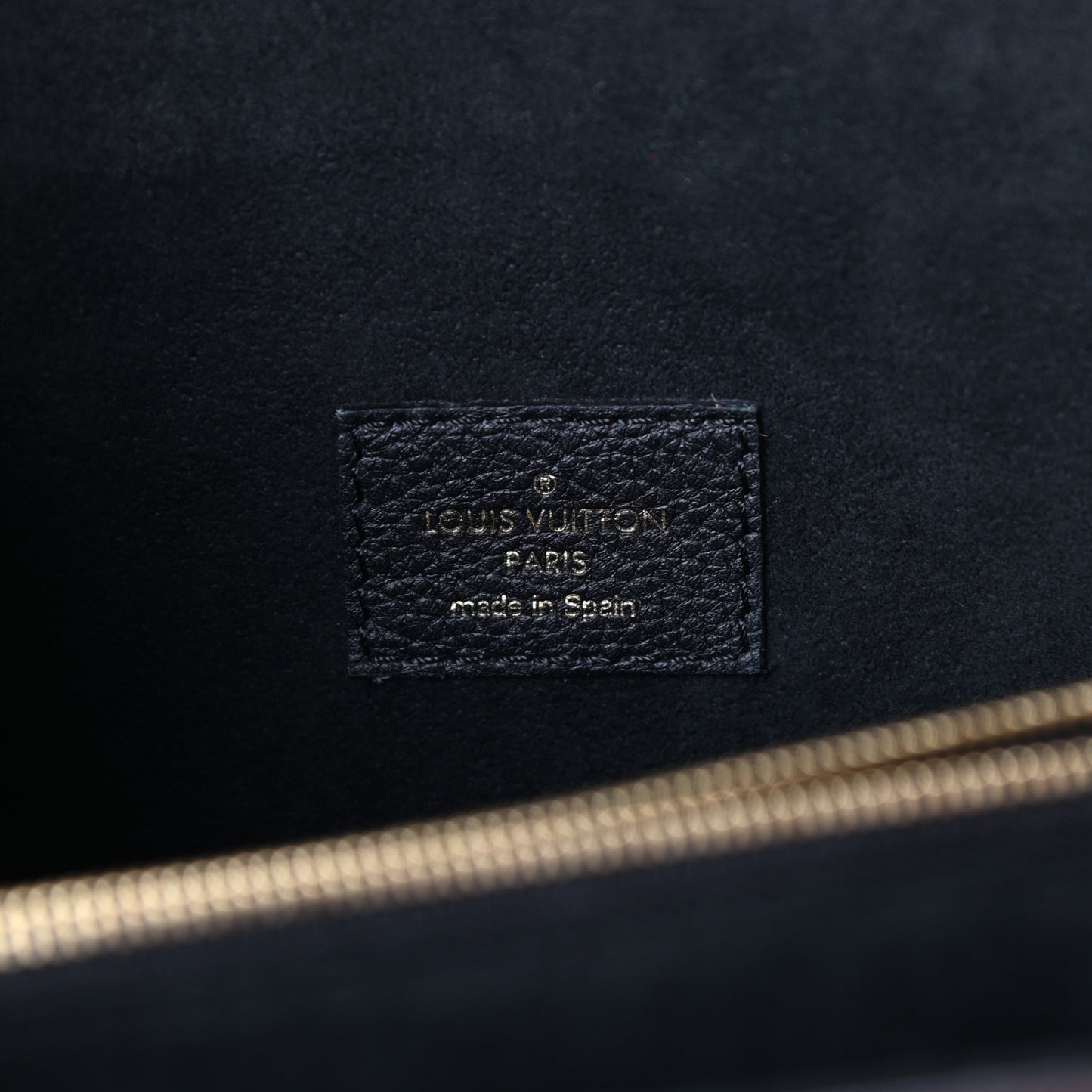 Monogram Victoire Black