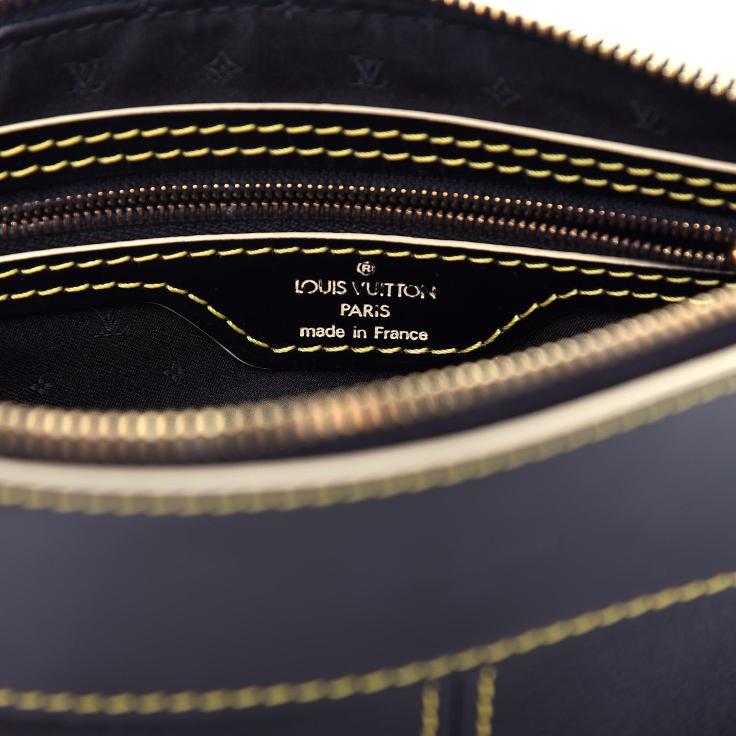 Suhali Lockit Clutch Black