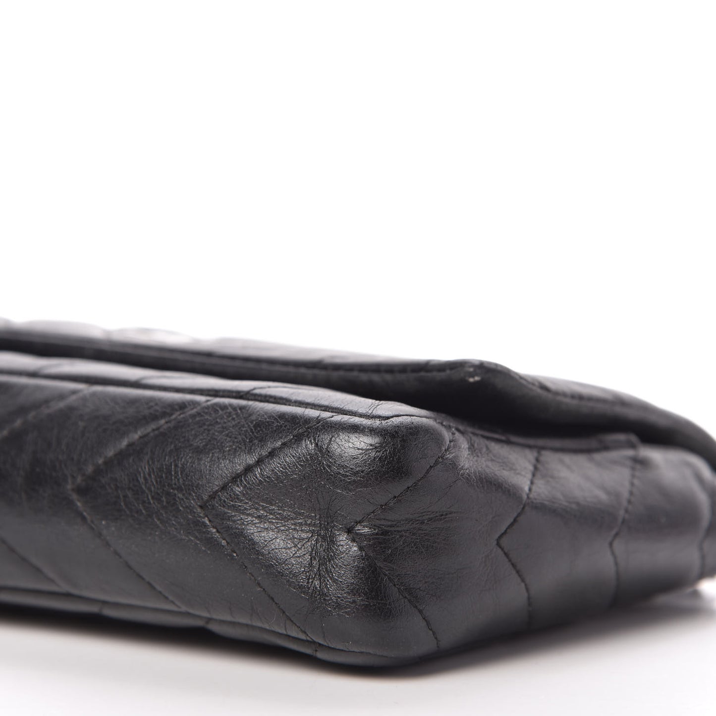 Lambskin Chevron Quilted Wallet On Chain WOC Black