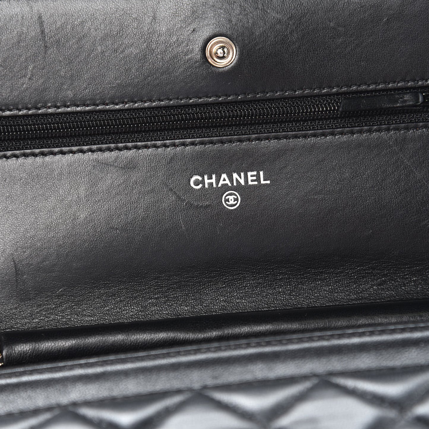 Lambskin Quilted Wallet On Chain WOC Black