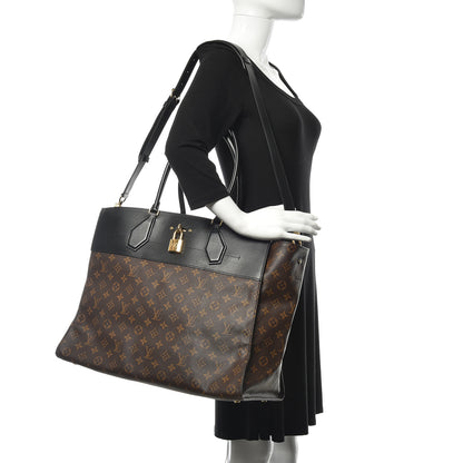 Louis Vuitton Monogram City Steamer XXL 2 of 9