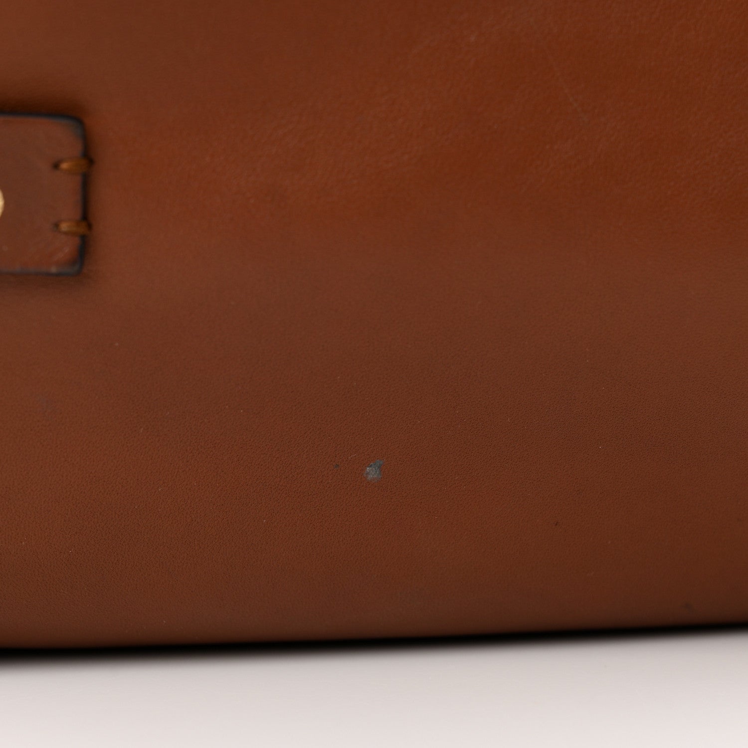 Valentino Garavani Calfskin Rockstud Hobo Selleria 13 of 18