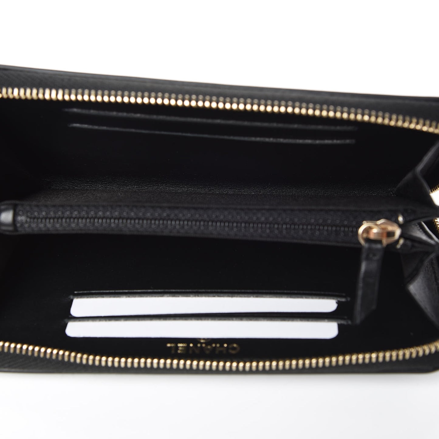 Caviar Quilted Medium Filigree Zip Around Wallet Black