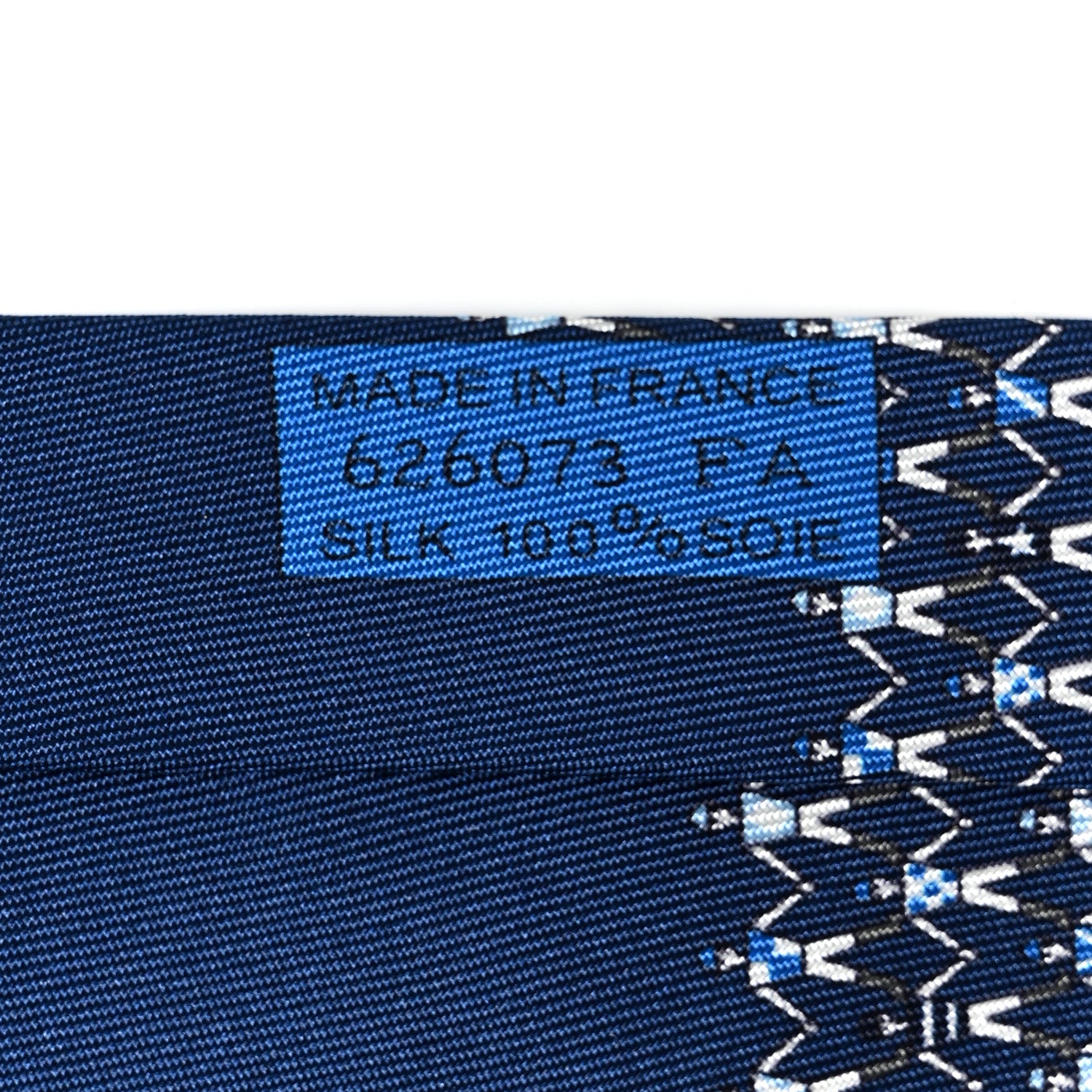 Hermes Printed Silk Mens Jockey Neck Tie Marine Clair 4 of 6