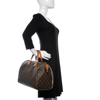 Louis Vuitton Monogram Speedy 35 2 of 15