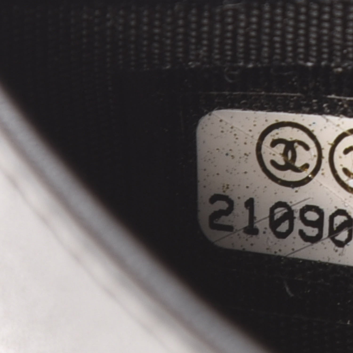 Chanel Caviar Timeless CC Yen Wallet Black 8 of 9