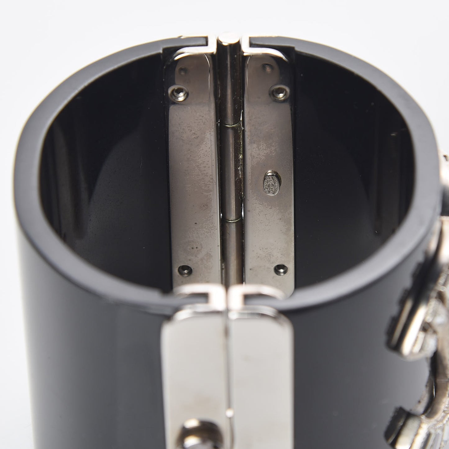 Resin Baguette Crystal CC Cuff Black