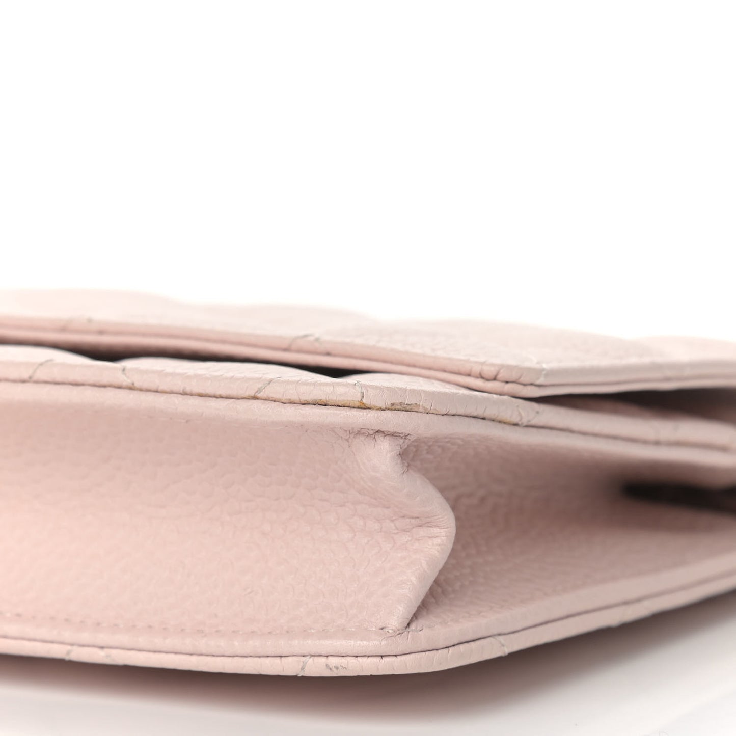 Caviar Quilted Wallet On Chain WOC Light Pink
