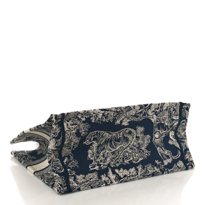 Christian Dior Canvas Embroidered Medium Dioriviera Toile De Jouy Reverse Book Tote Blue 4 of 8