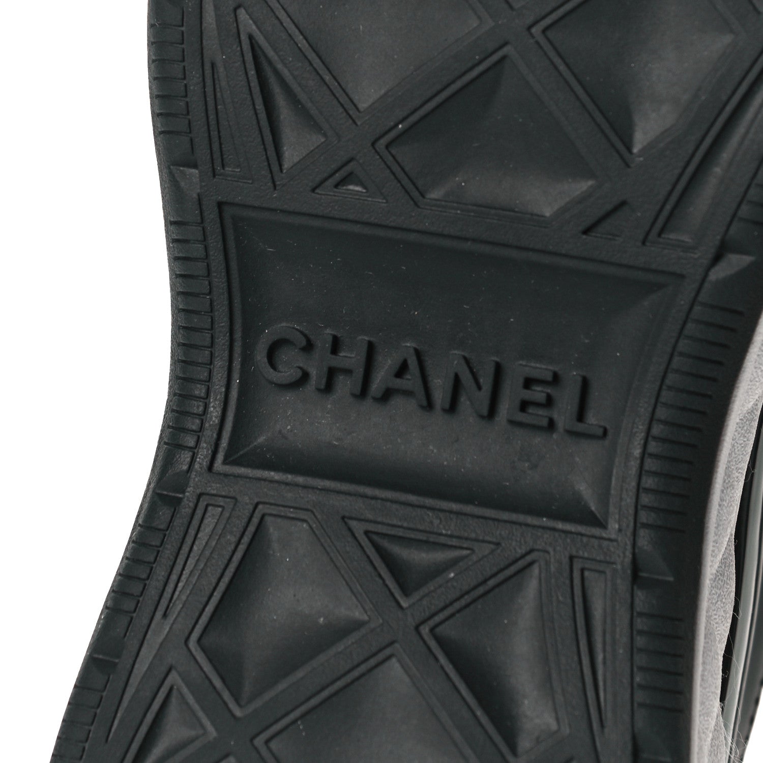Chanel Velvet Calfskin Mixed Fibers CC Sneakers 36 Black 9 of 9