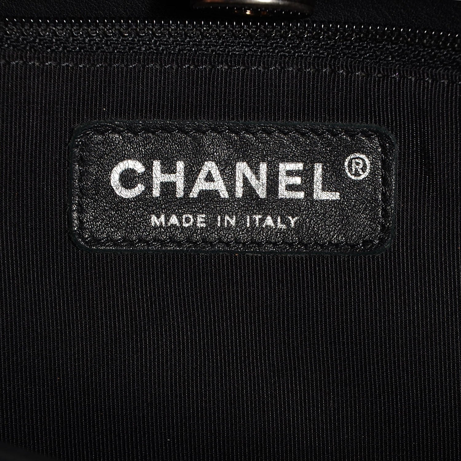 Chanel Calfskin Stitched Double Zip Hobo Black 6 of 7