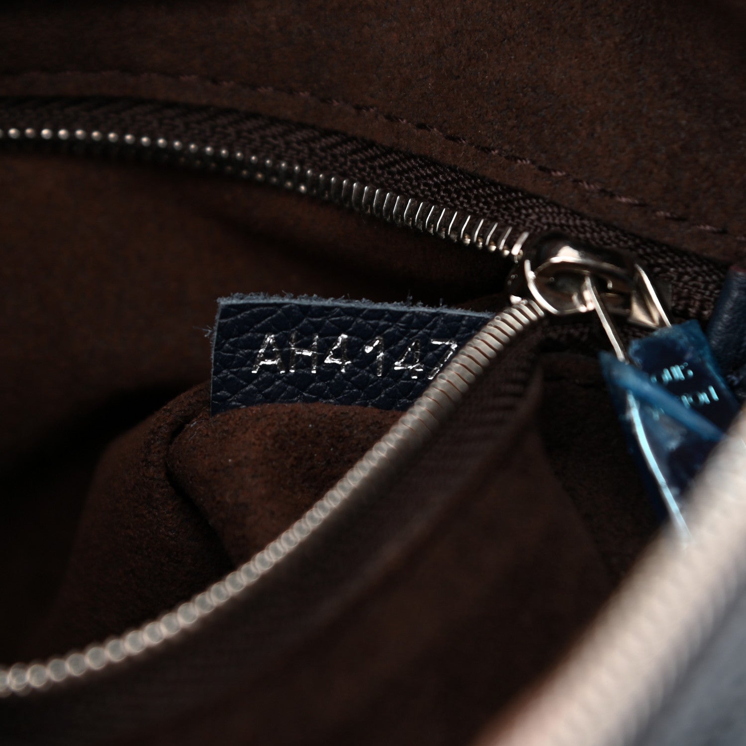 Louis Vuitton Mahina Babylone Chain BB Marine 7 of 10