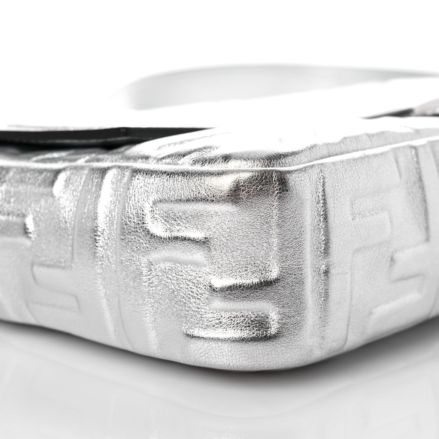 Vitello Catalan Mirror FF 1974 Embossed Baguette Argento