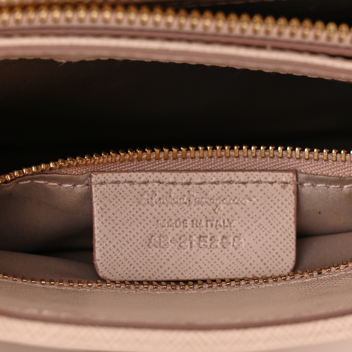 Salvatore Ferragamo Printed Calfskin Tracy Vara Tote Macaron 7 of 12