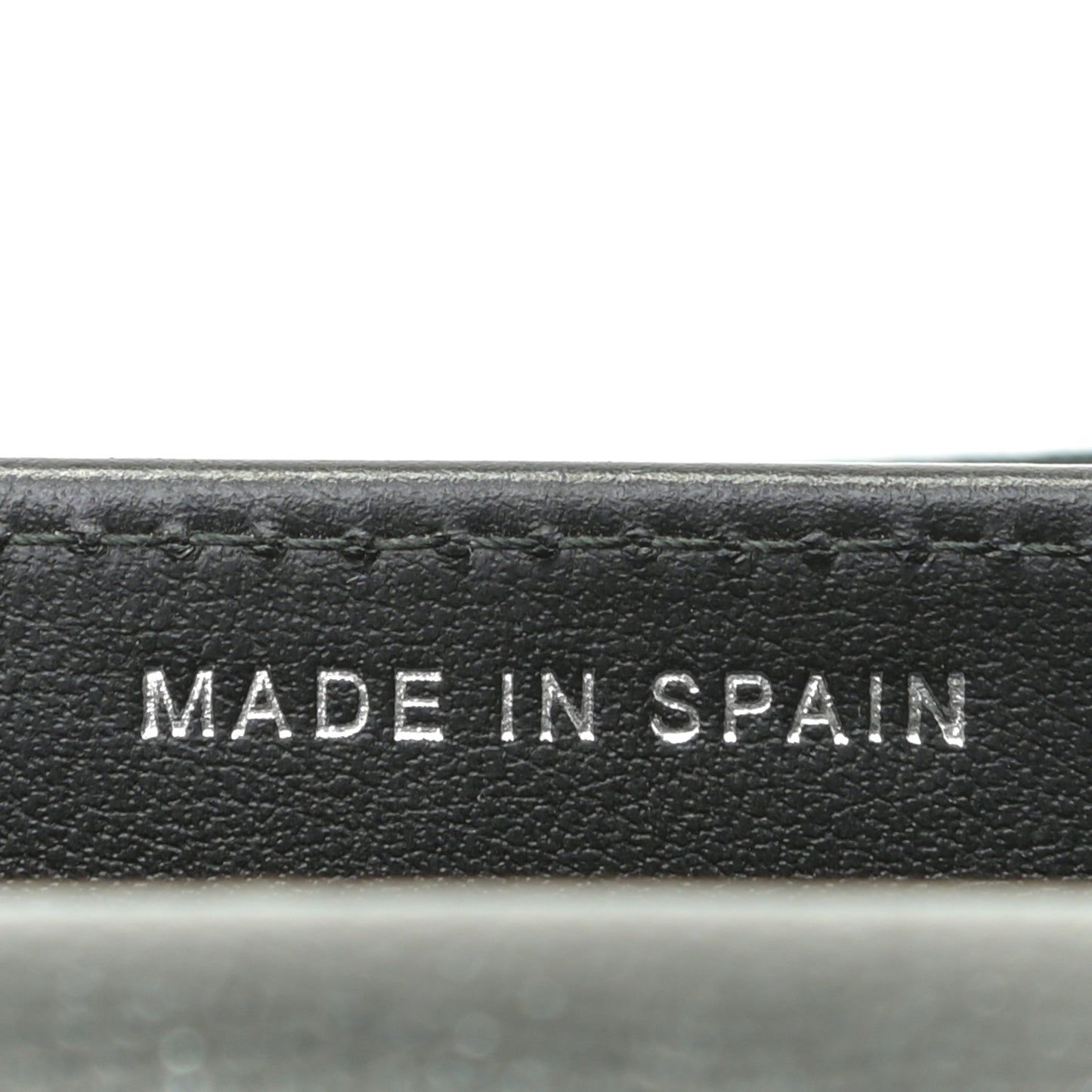 Iridescent Caviar Quilted Flap Card Holder Wallet Black