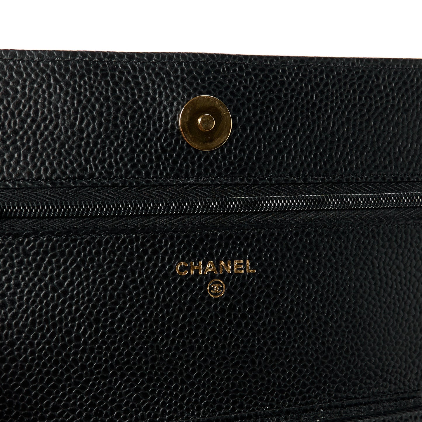 Caviar Quilted Wallet on Chain WOC Black