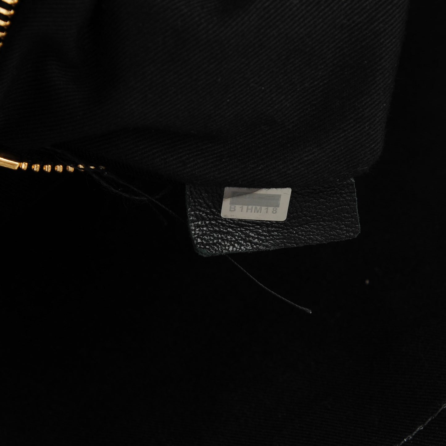 Calfskin T Tote Black