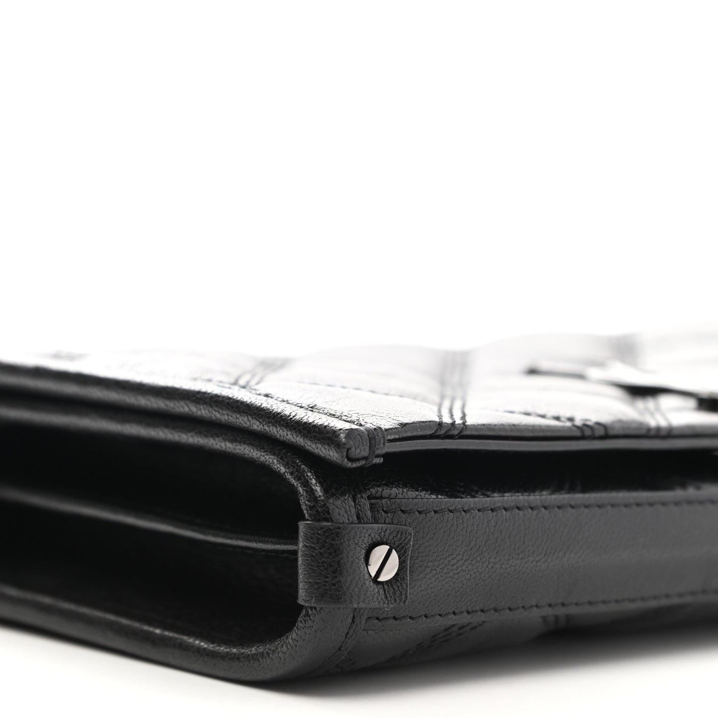 Lambskin Diamond Quilted Becky Chain Wallet Black