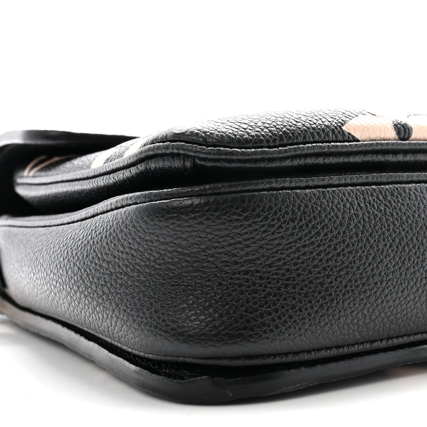 Empreinte Monogram Giant Pochette Metis Black Beige