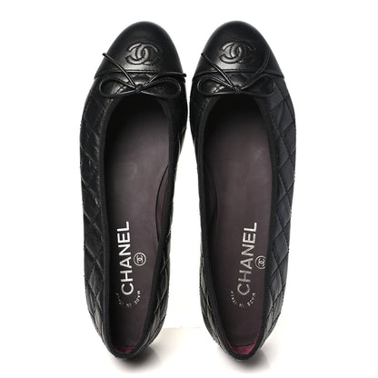 Chanel Aged Calfskin Quilted CC Cap Toe Ballerina Flats 38.5 Black 2 of 10