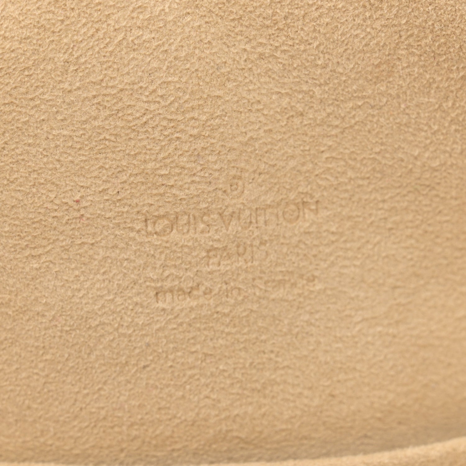 Louis Vuitton Monogram Theda GM 6 of 12