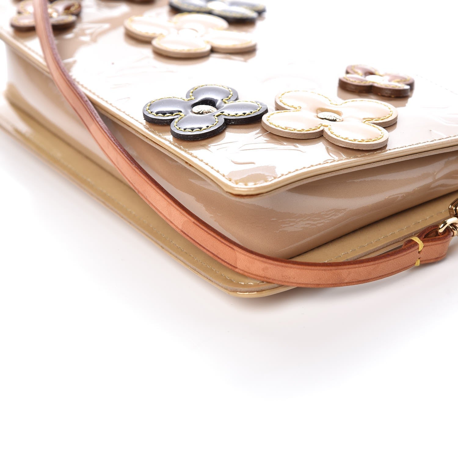 Louis Vuitton Vernis Lexington Fleurs Pochette Beige 9 of 14